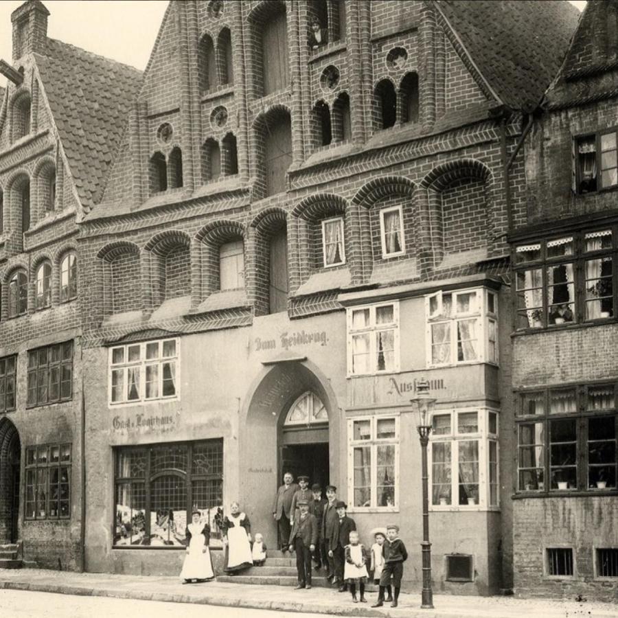 Hotel Zum Heidkrug & Cafe Lil Lüneburg Kültér fotó