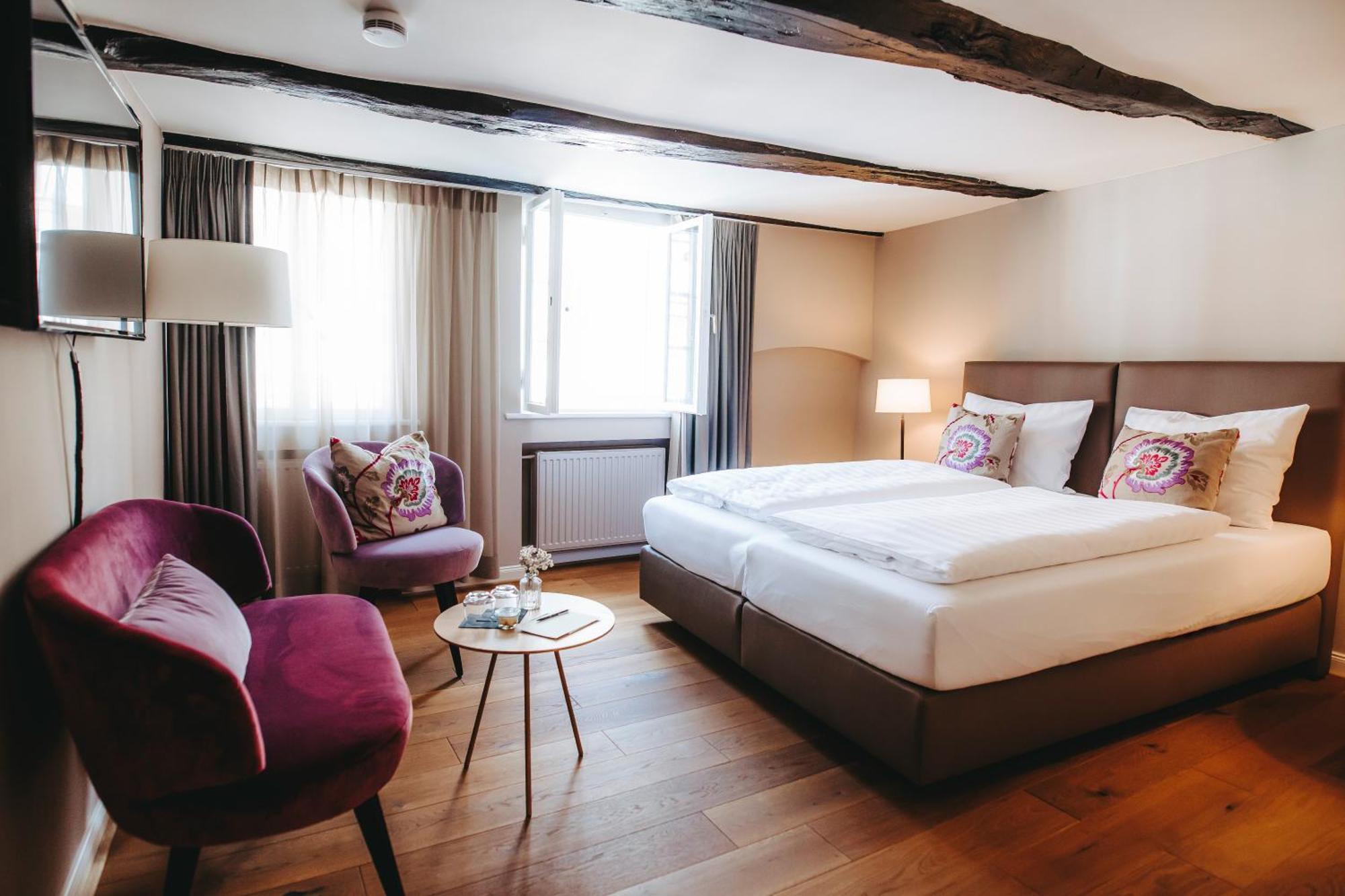 Hotel Zum Heidkrug & Cafe Lil Lüneburg Kültér fotó